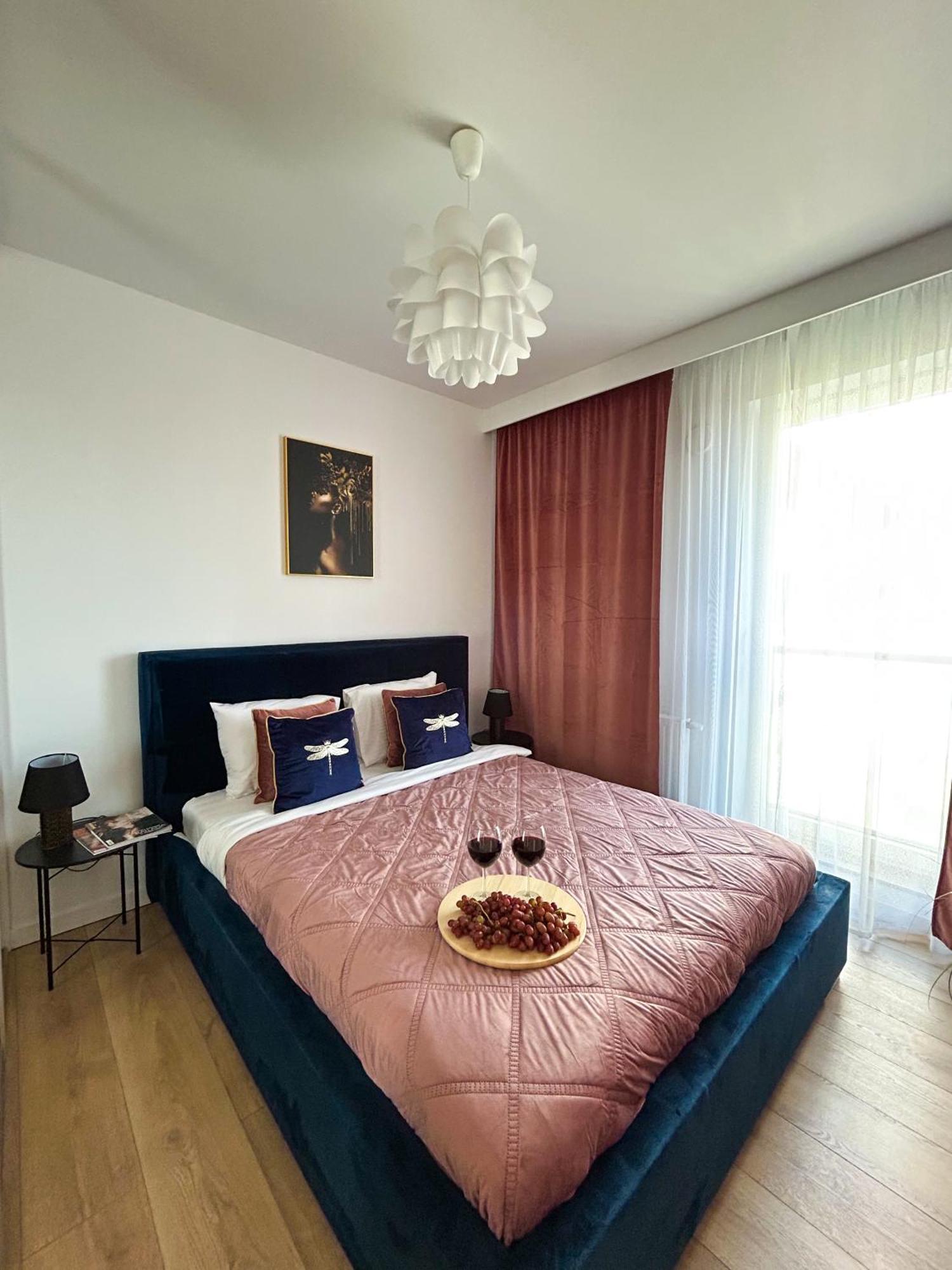 Lumina Stylish 3-Room Apart With Balcony Łódź Exterior foto