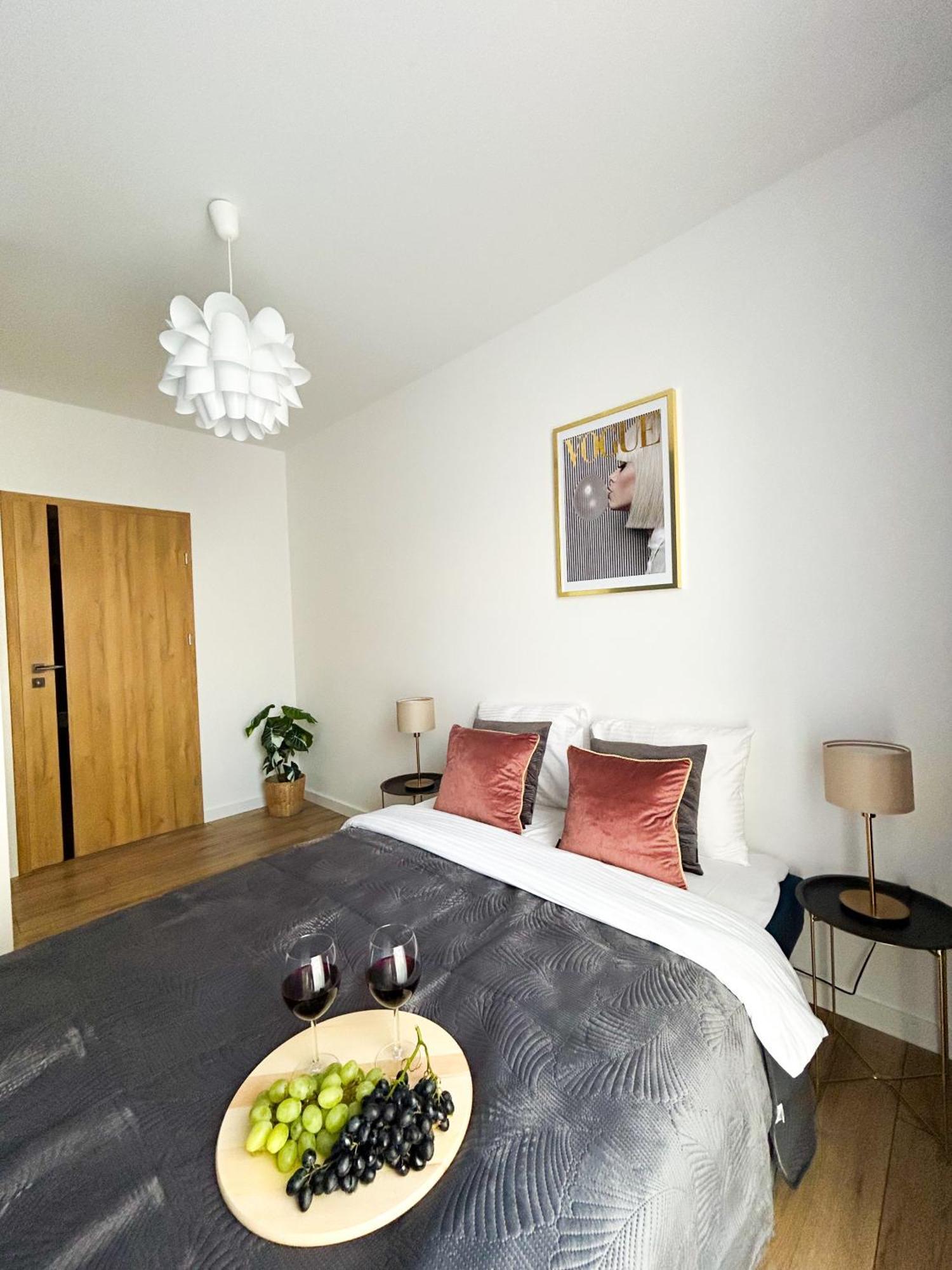 Lumina Stylish 3-Room Apart With Balcony Łódź Exterior foto